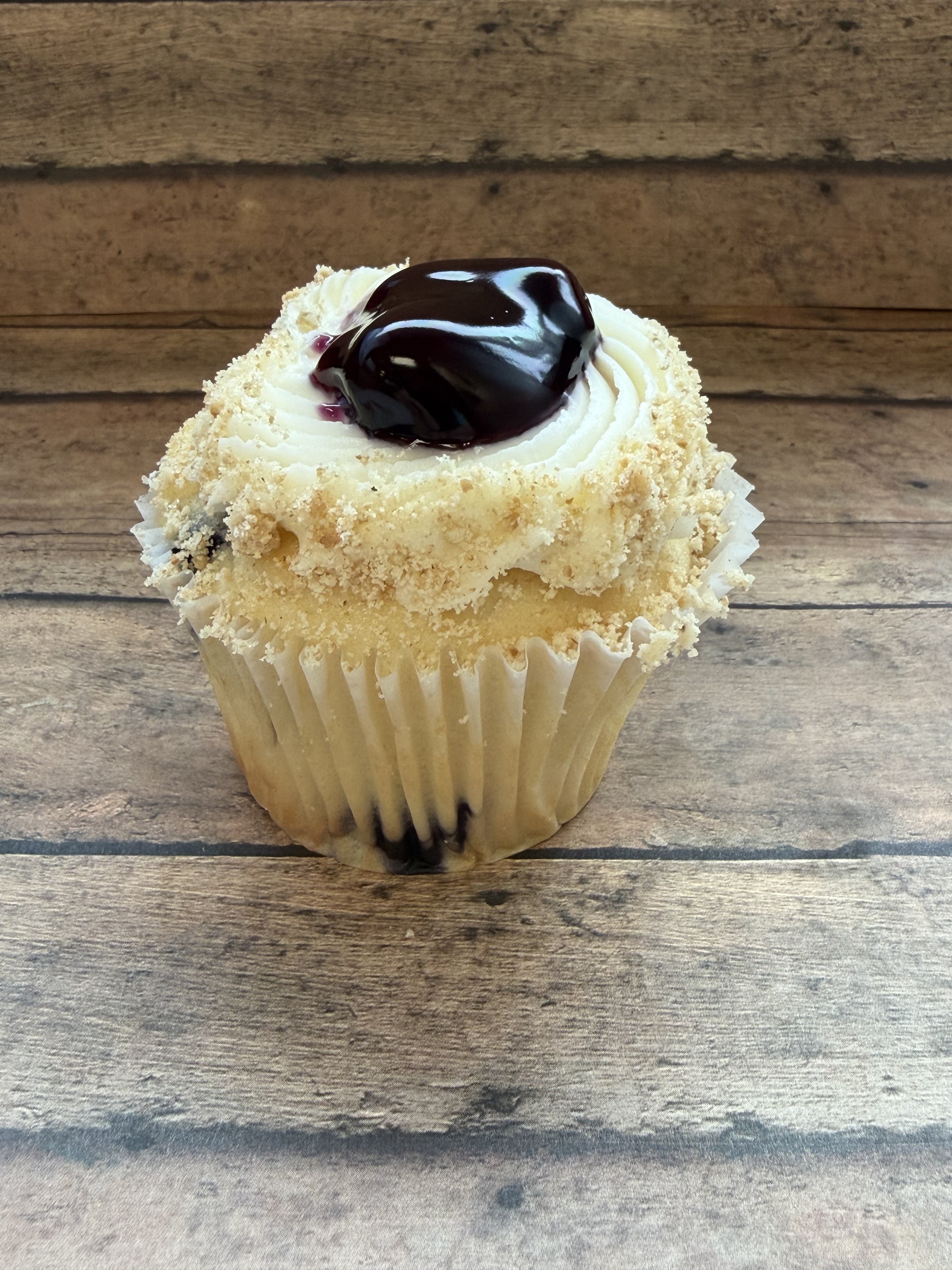 Blueberry Cheesecake cupcake